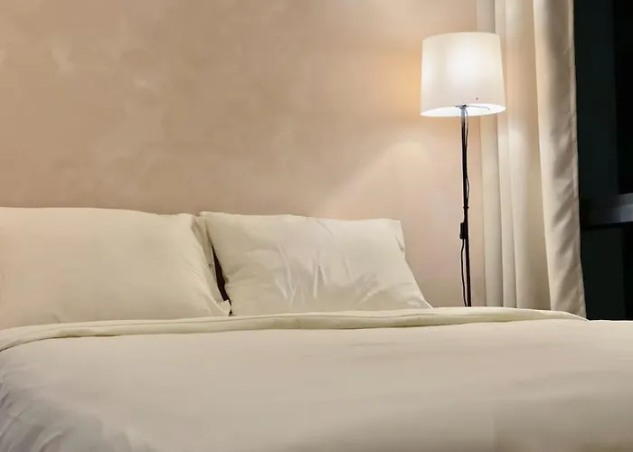 Apartment Cozy In Salcedo Village Makati Manila